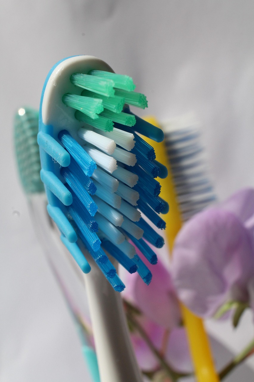 soft bristle toothbrush